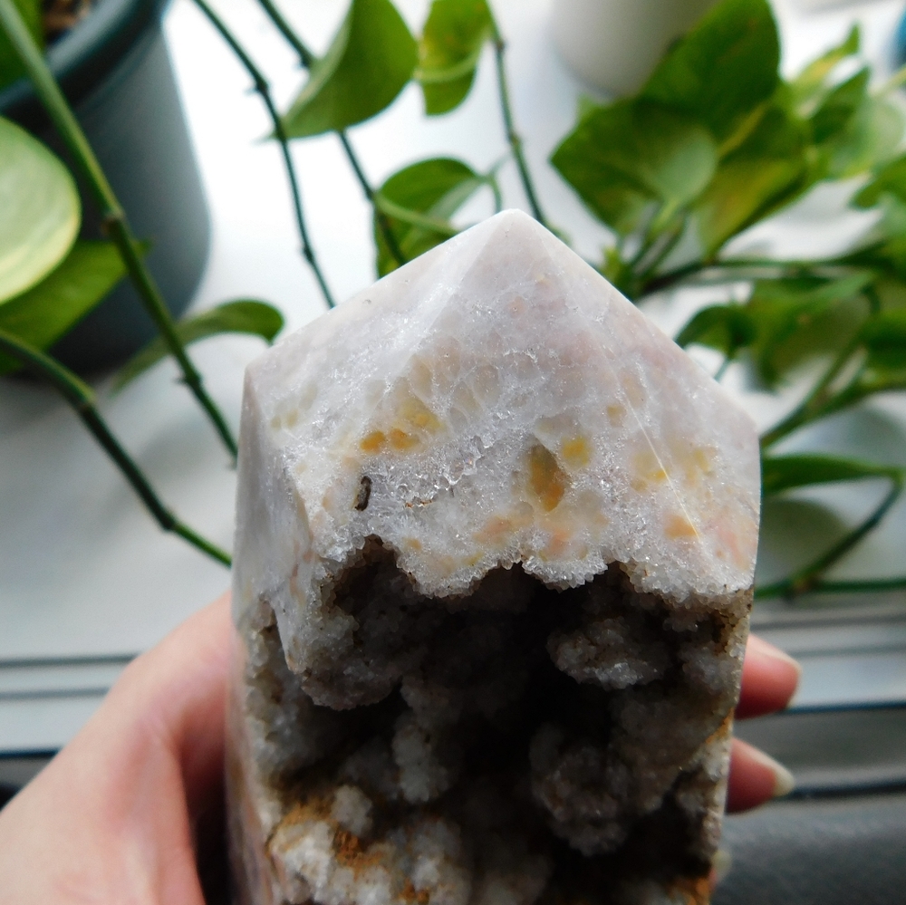 Pink amethyst tower - Picture 5 of 6